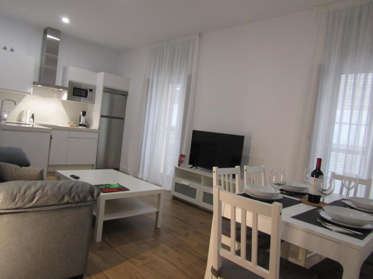 Apartamentos Santa Maria 15 Jerez de la Frontera Exterior photo